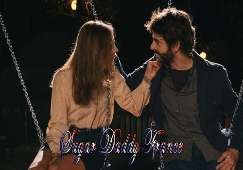 Couple de sugardating sur la balançoire